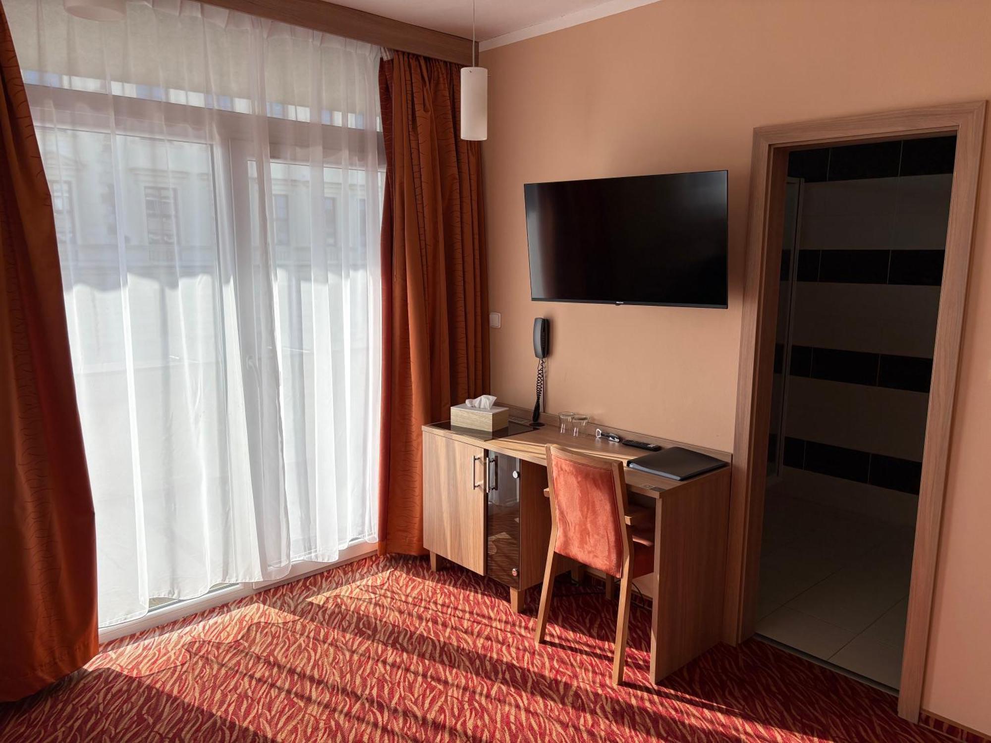 Hotel Opera Jaromerice nad Rokytnou Eksteriør bilde